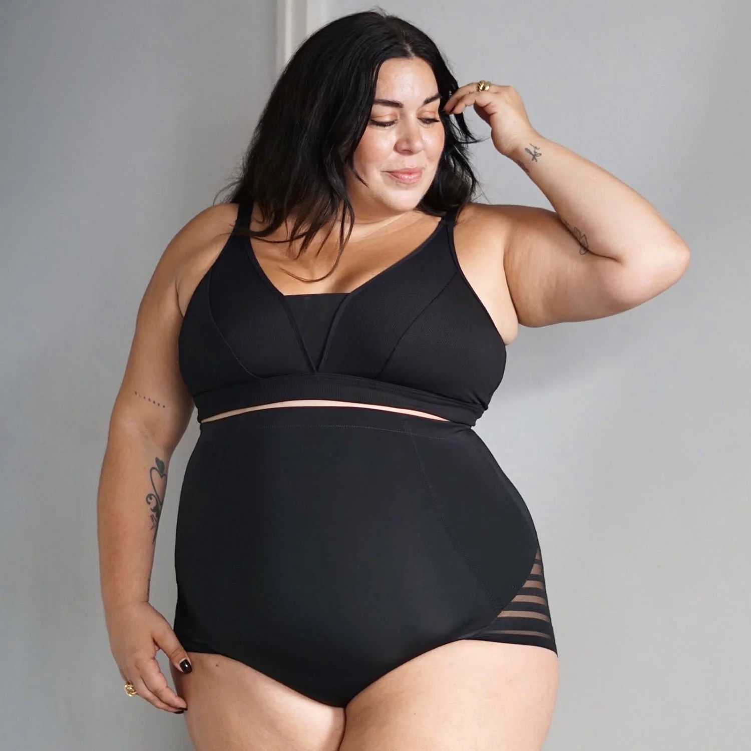 Everyday Ribbed Bra - Black - Image 2